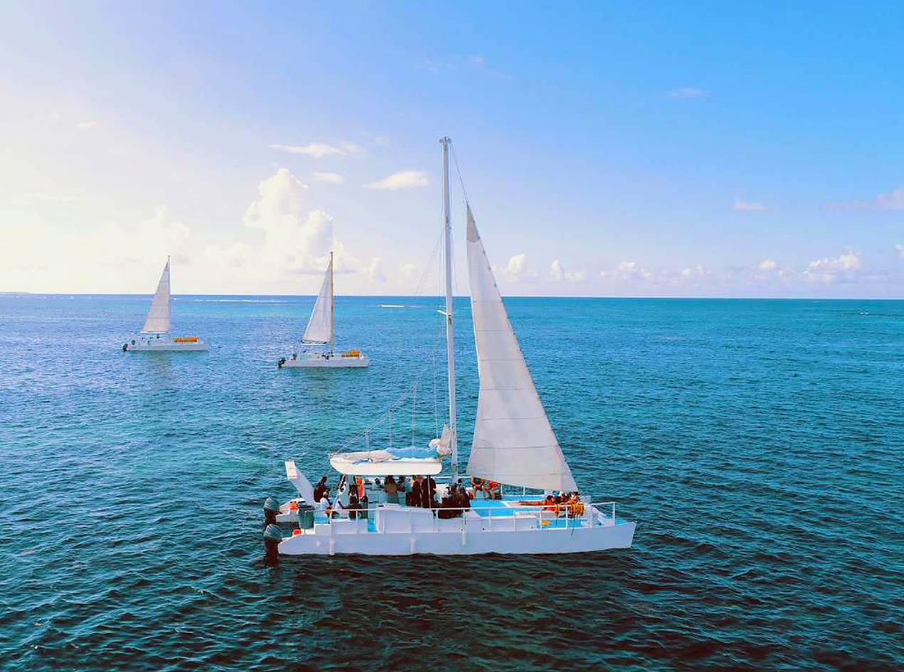 Happy Hour Sailing Cruise